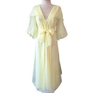Vintage 60s Yellow Chiffon Peignoir Nightgown Robe Set Size Small